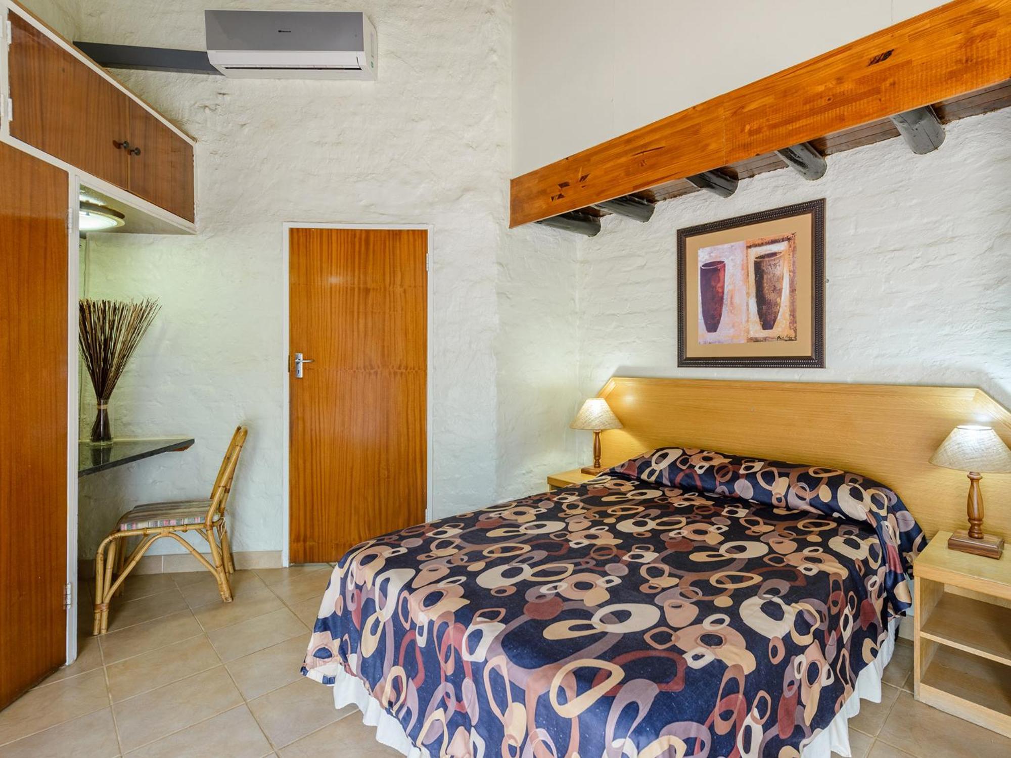 Dikhololo Apartamento Brits Quarto foto