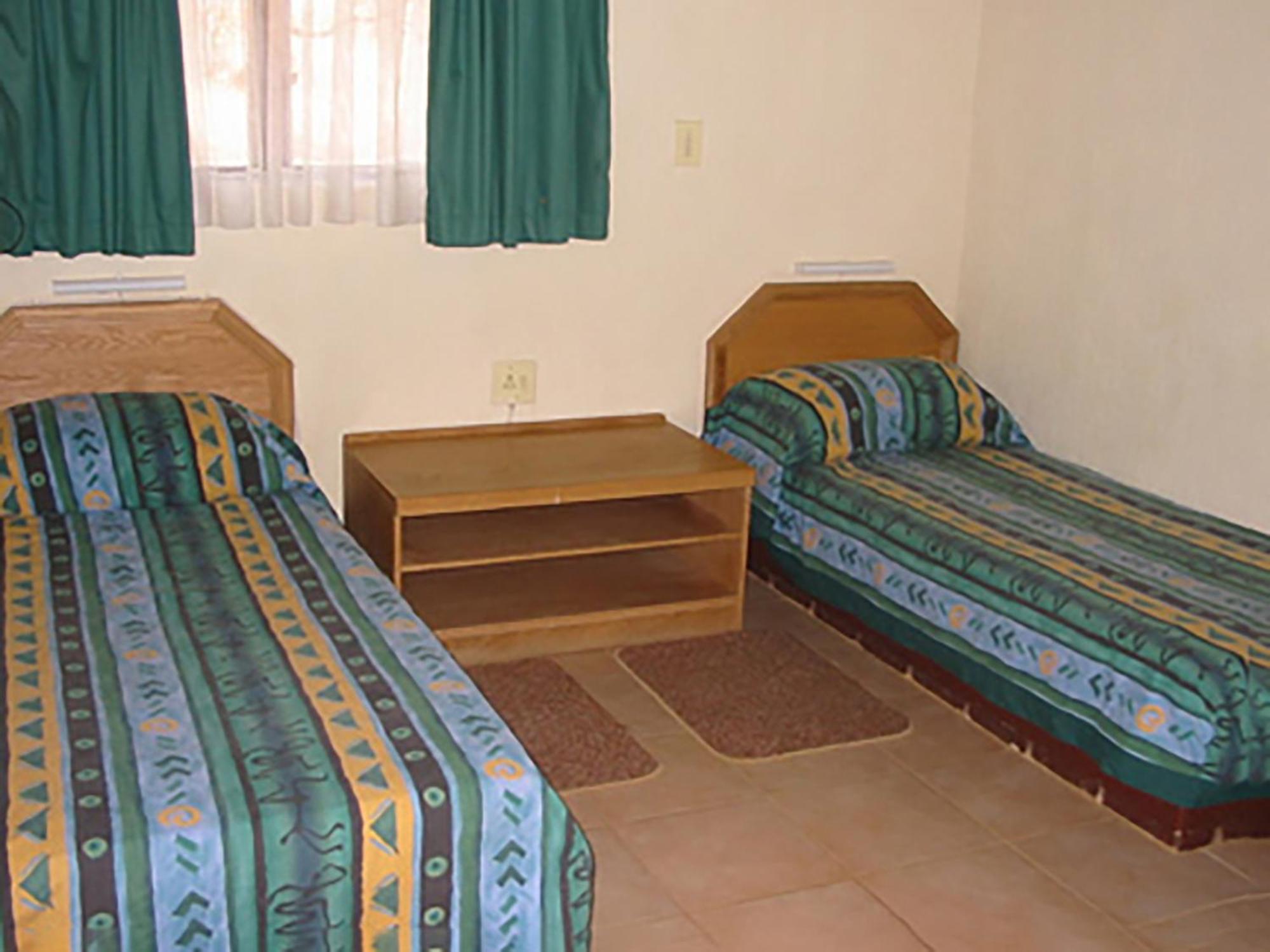 Dikhololo Apartamento Brits Quarto foto