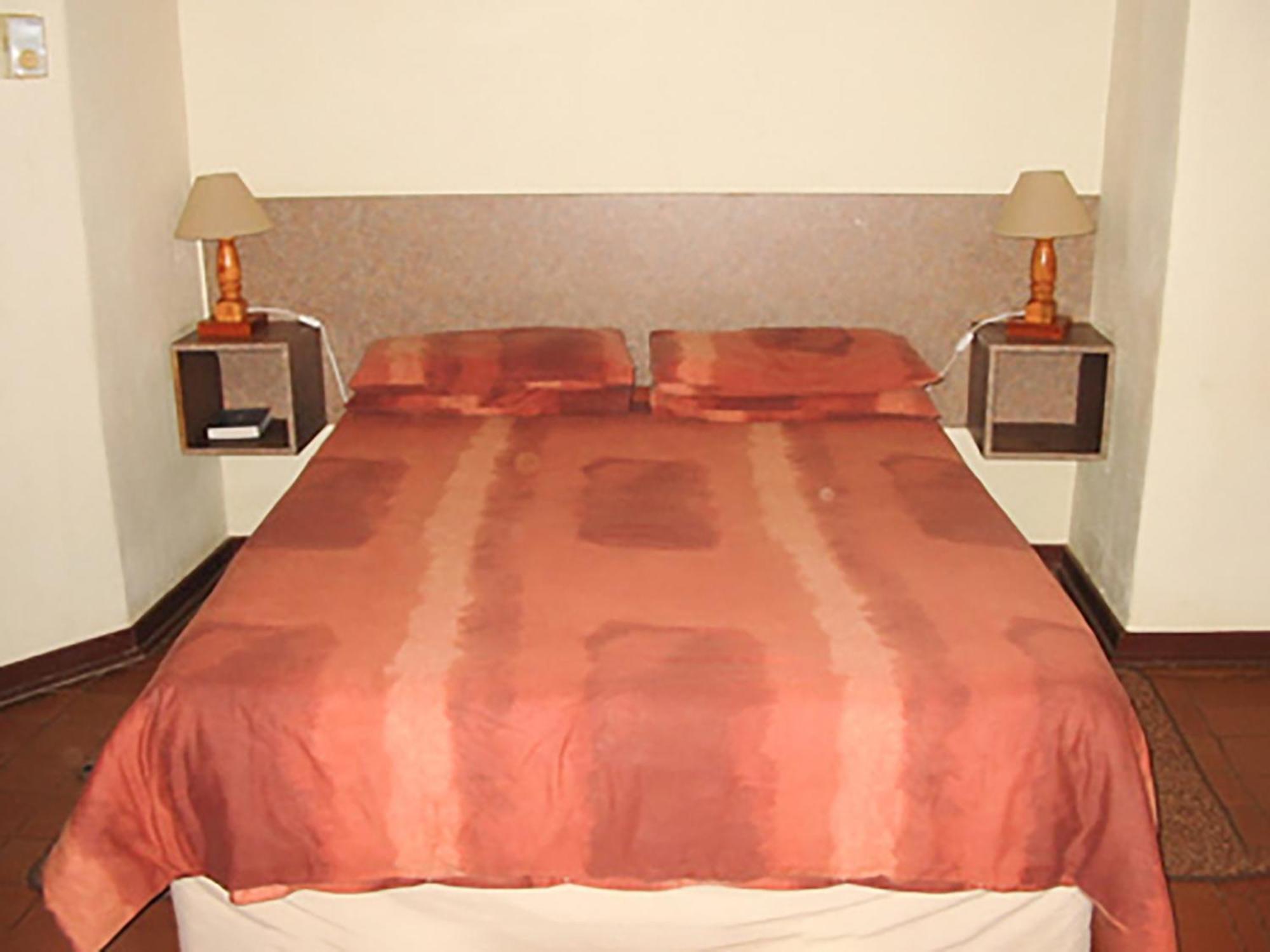 Dikhololo Apartamento Brits Quarto foto